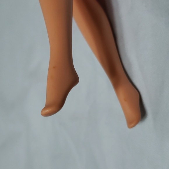 Vintage Rollerblade Flicker 'n Flash Barbie - Picture 11 of 16